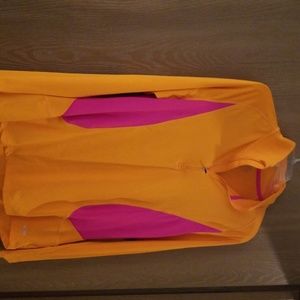 Long sleeve athletic top